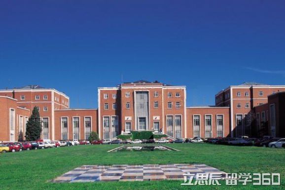 祝贺来自立思辰留学360的邵同学收获马德里康普顿斯大学录取! 马德里康普顿斯大学