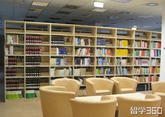 2017年厄特沃什约瑟夫大学特点说明 厄特沃什约瑟夫大学
