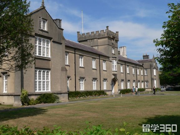 英国兰彼得大学银行 英国兰彼得大学银行
