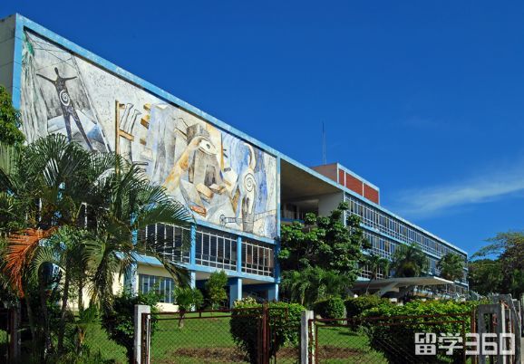 古巴圣地亚哥东方大学对外国学生十分青睐 古巴圣地亚哥东方大学