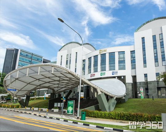 新加坡管理学院