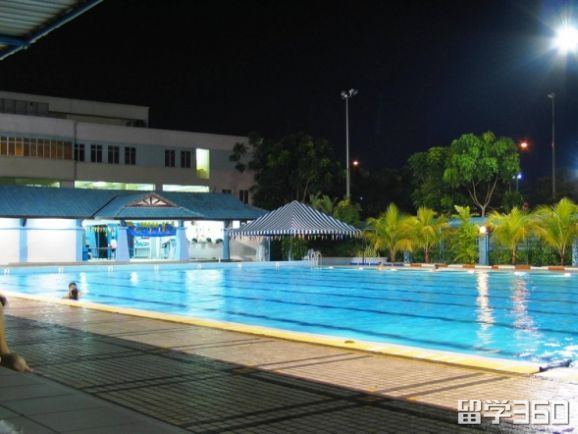 英迪大学汝来