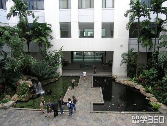 新加坡管理学