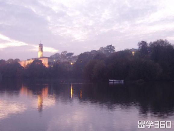 双非英语背景斩获诺丁汉大学商科录取 双非英语背景斩获诺丁汉大学商科录取