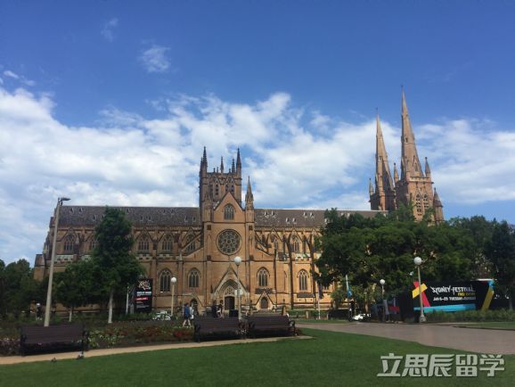 澳洲留学墨尔本大学读研大概需要多少费用? 澳洲留学墨尔本大学读研大概需要多少费用?