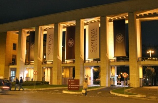 罗马大学