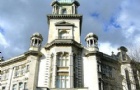 英国女王门学校的学校活动