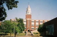 南伊利诺伊大学卡本代尔分校怎么样？