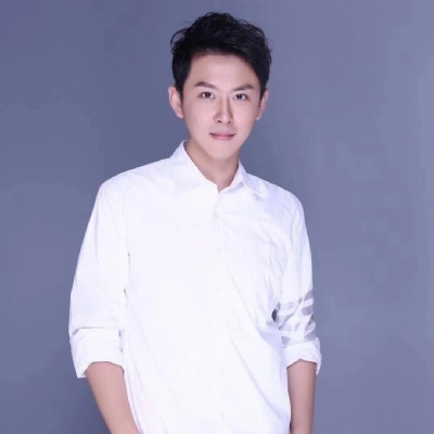 代成龙