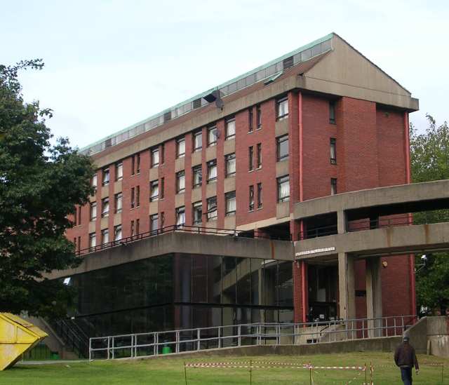 本科背景弱?看闻婕老师如何助力小伙伴圆梦利兹教育学 利兹大学