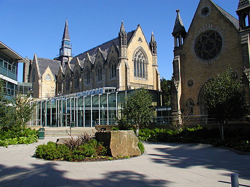 利兹大学