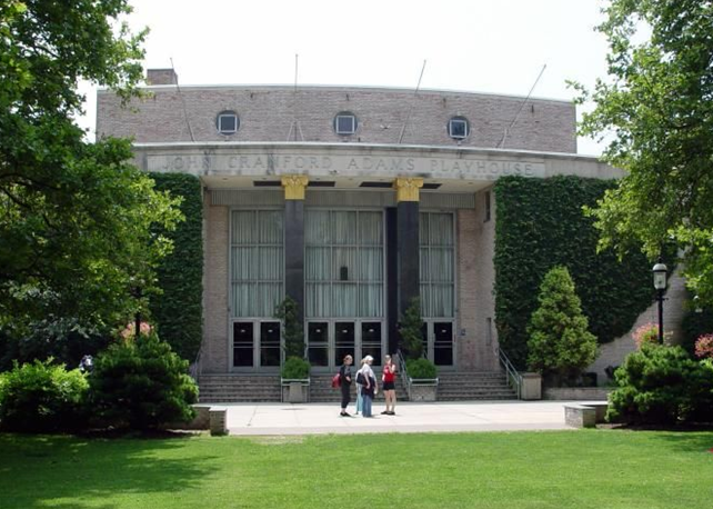 霍夫斯特拉大学学费 霍夫斯特拉大学学费