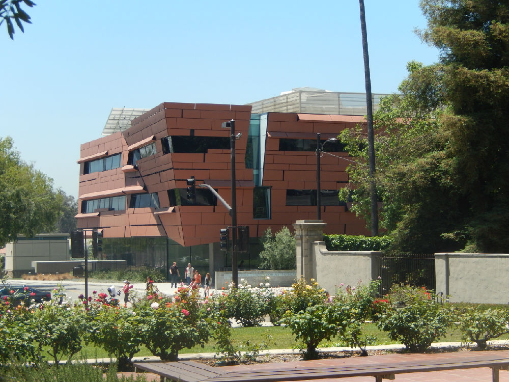 加州理工学院本科留学 加州理工学院本科留学